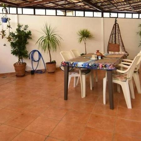 Appartement Elegant Et Climatise Au Centre Avec Terrasse - Proche Plage Et Attractions ! طنجة المظهر الخارجي الصورة