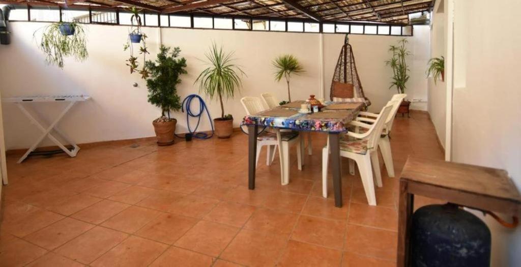 Appartement Elegant Et Climatise Au Centre Avec Terrasse - Proche Plage Et Attractions ! طنجة المظهر الخارجي الصورة