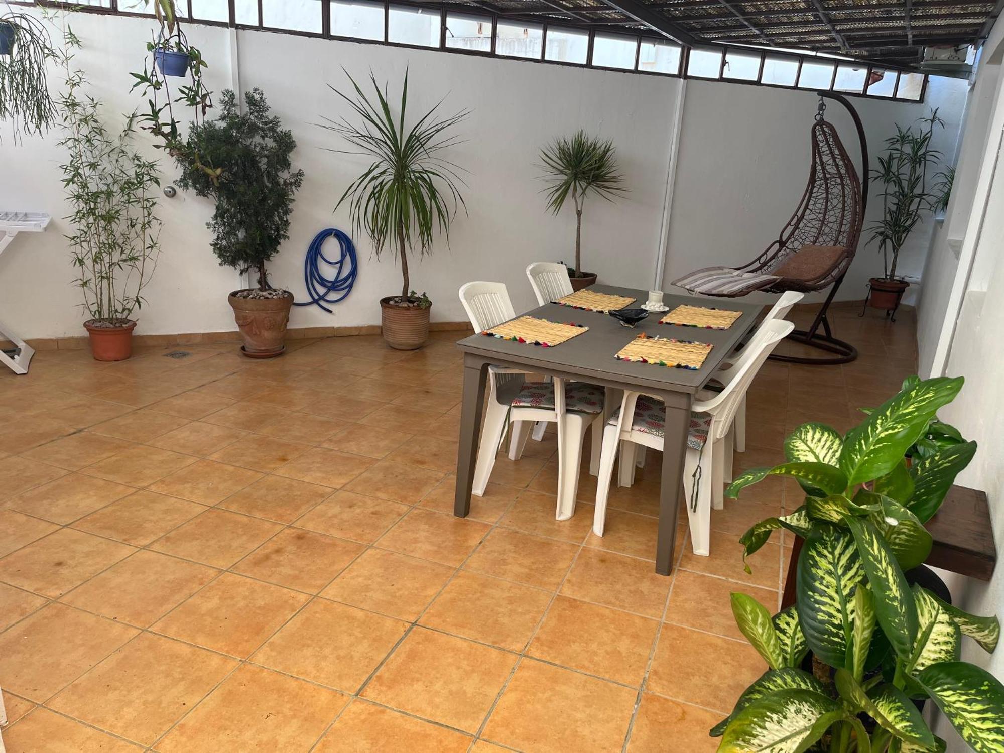 Appartement Elegant Et Climatise Au Centre Avec Terrasse - Proche Plage Et Attractions ! طنجة المظهر الخارجي الصورة